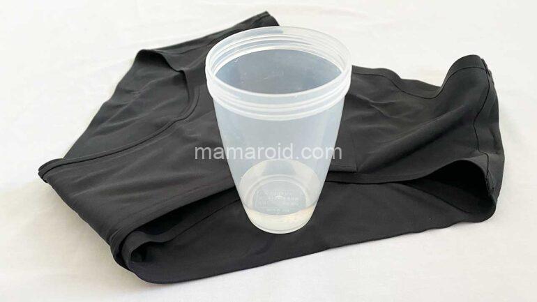 ユニクロ 尿漏れ・失禁パンツにも使える吸水サニタリーショーツの吸水テスト